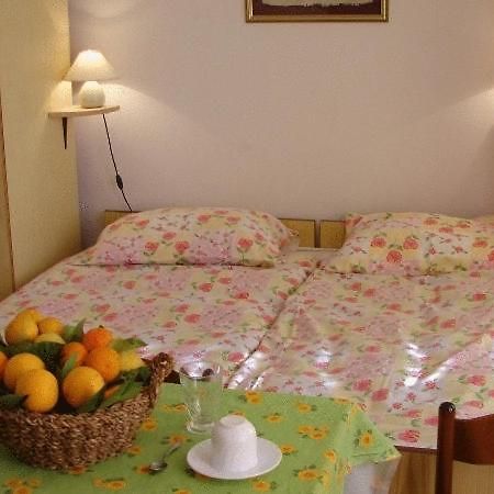 Apartments Lucic ดูบรอฟนิก ภายนอก รูปภาพ
