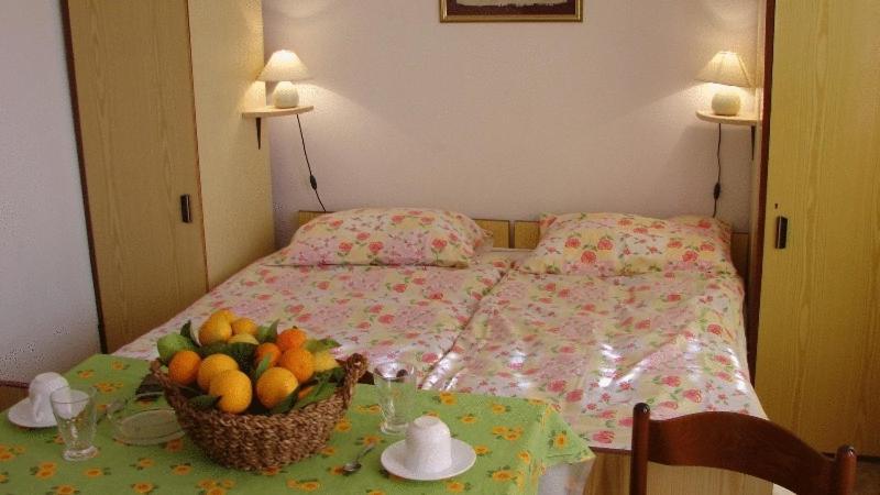 Apartments Lucic ดูบรอฟนิก ภายนอก รูปภาพ